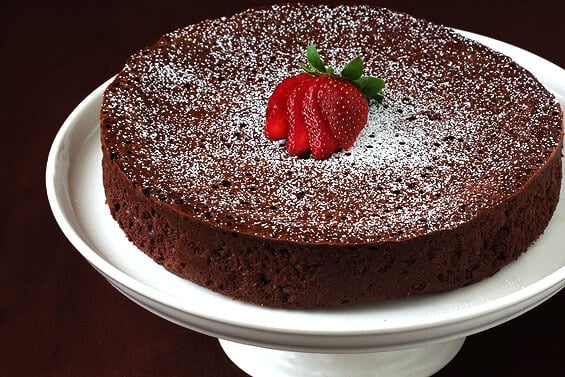 chocolate flourless cake