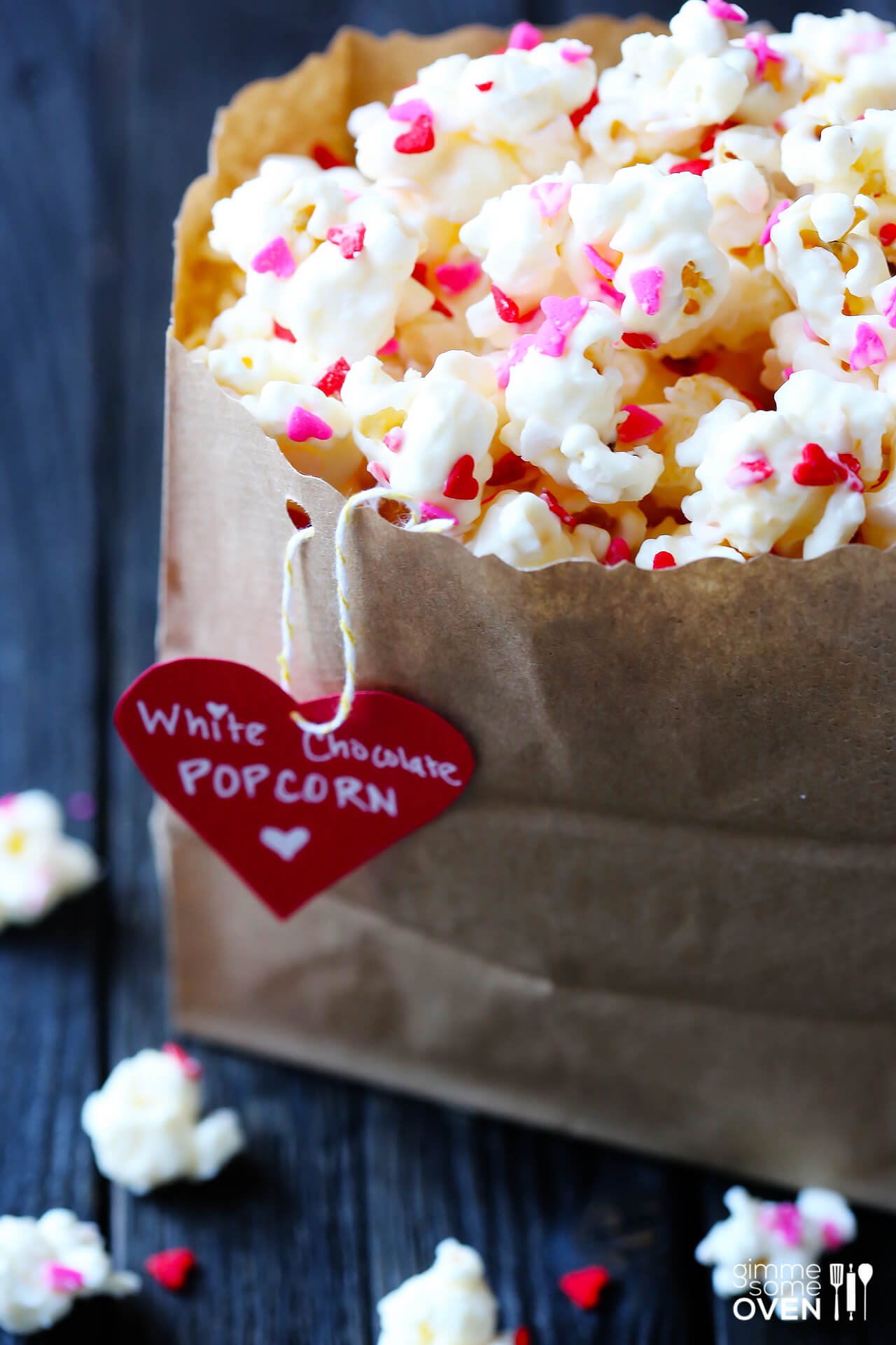 Valentine's Popcorn (White Chocolate Popcorn) | Gimme Some Oven