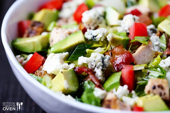 Chicken Bacon & Avocado Salad Recipe | gimmesomeoven.com