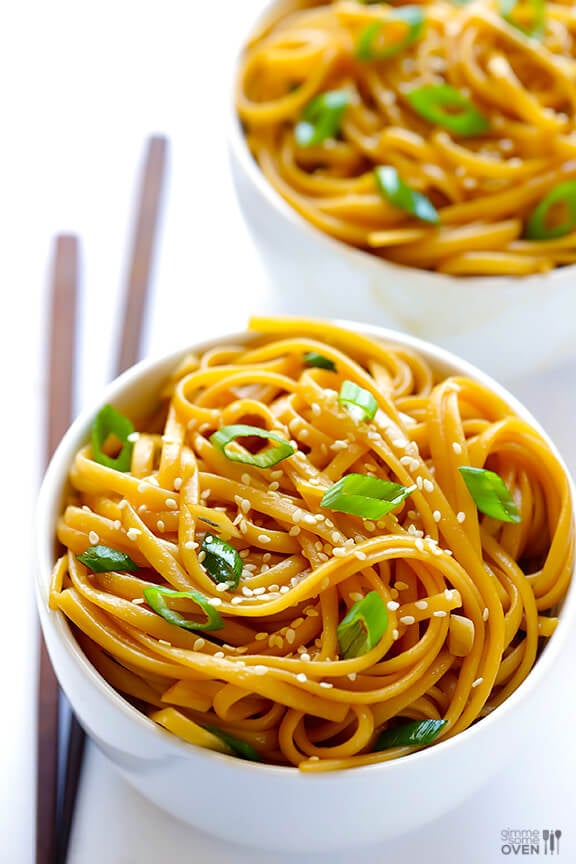 Easy Sesame Noodles | gimmesomeoven.com