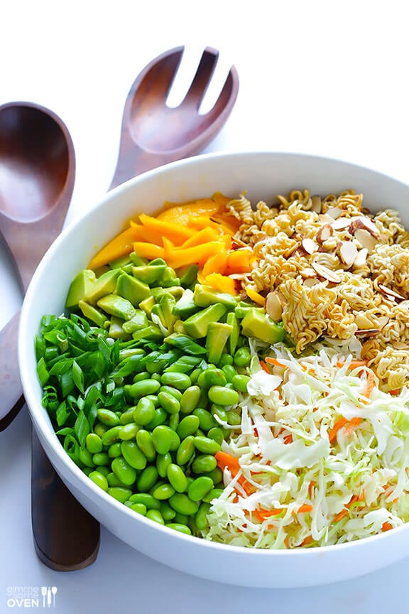 Crunchy Asian Ramen Noodle Salad -- made with fresher ingredients, and ready to go in 10 minutes! | gimmesomeoven.com