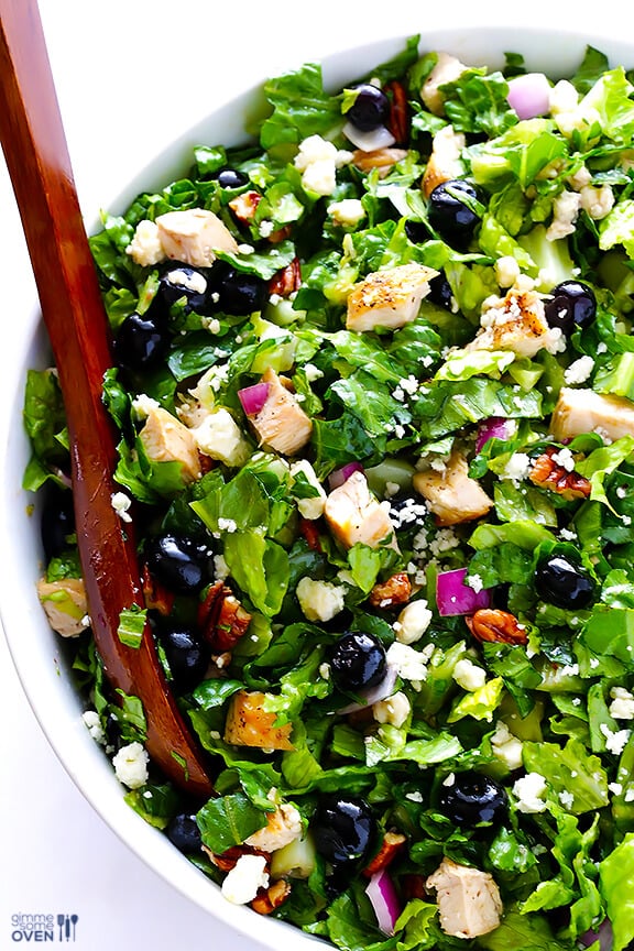 Blueberry Chicken Salad | gimmesomeoven.com #glutenfree