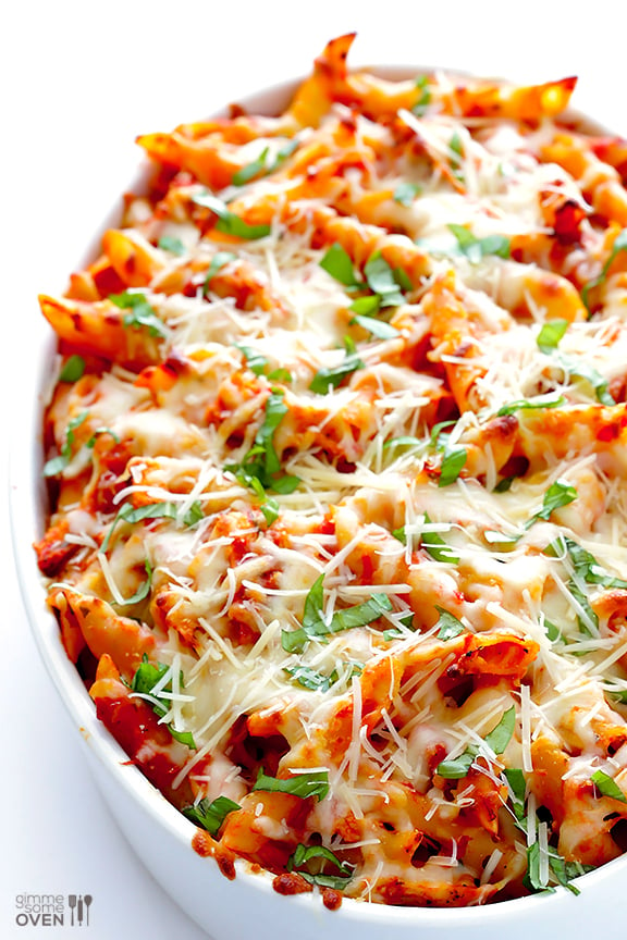 Chicken Parmesan Baked Ziti -- all you need are 6 simple ingredients for this comforting and delicious dish! | gimmesomeoven.com