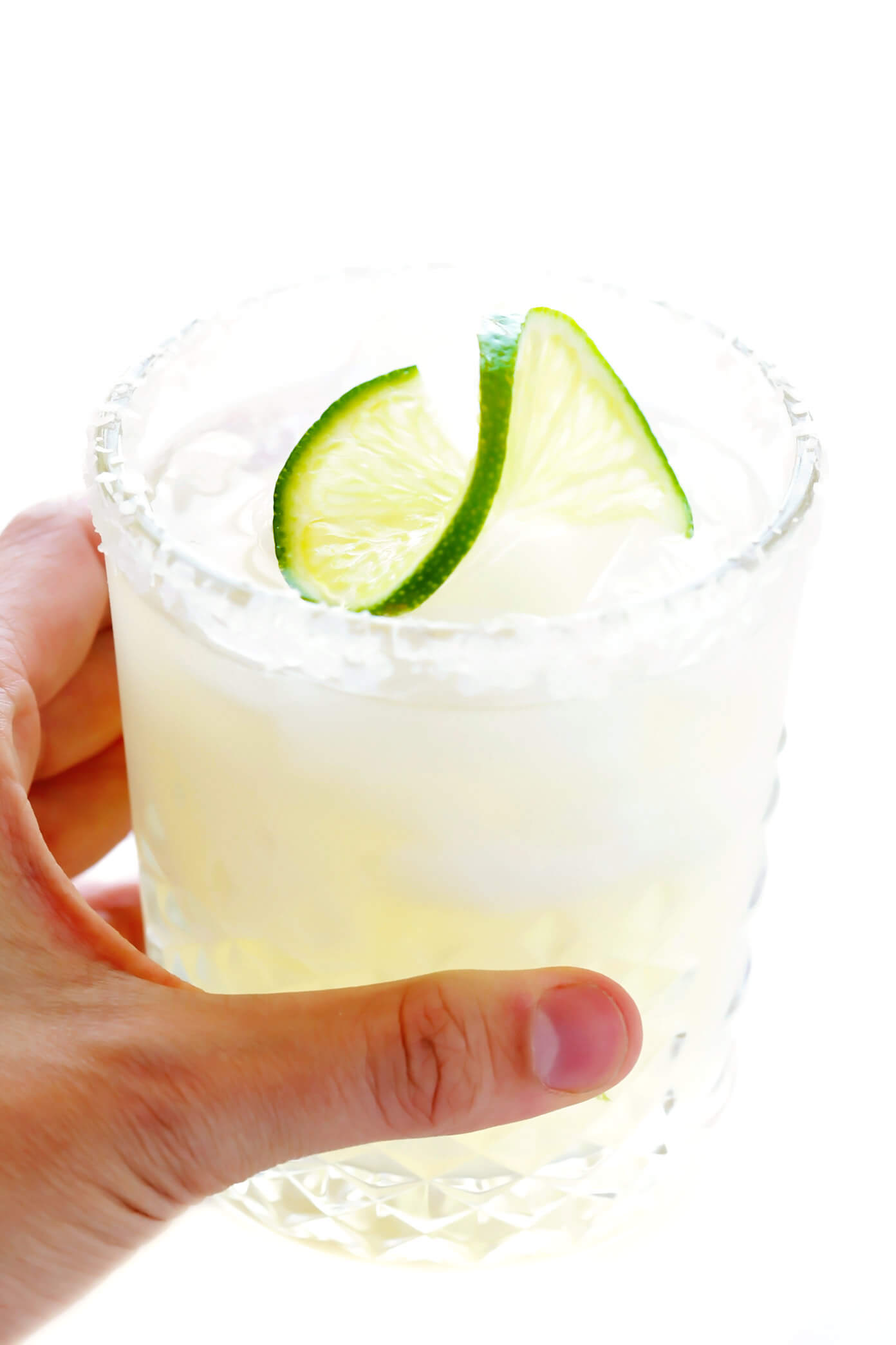 Classic Margarita Recipe in Glass with Lime
