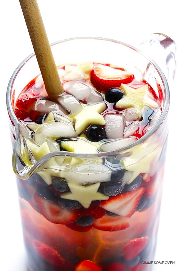 Sparkling Red White and Blue Sangria -- fun, patriotic, easy to make, and SO tasty! | gimmesomeoven.com