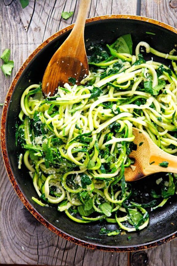 Garlic Butter Zoodles with Herbs | theironyou.com