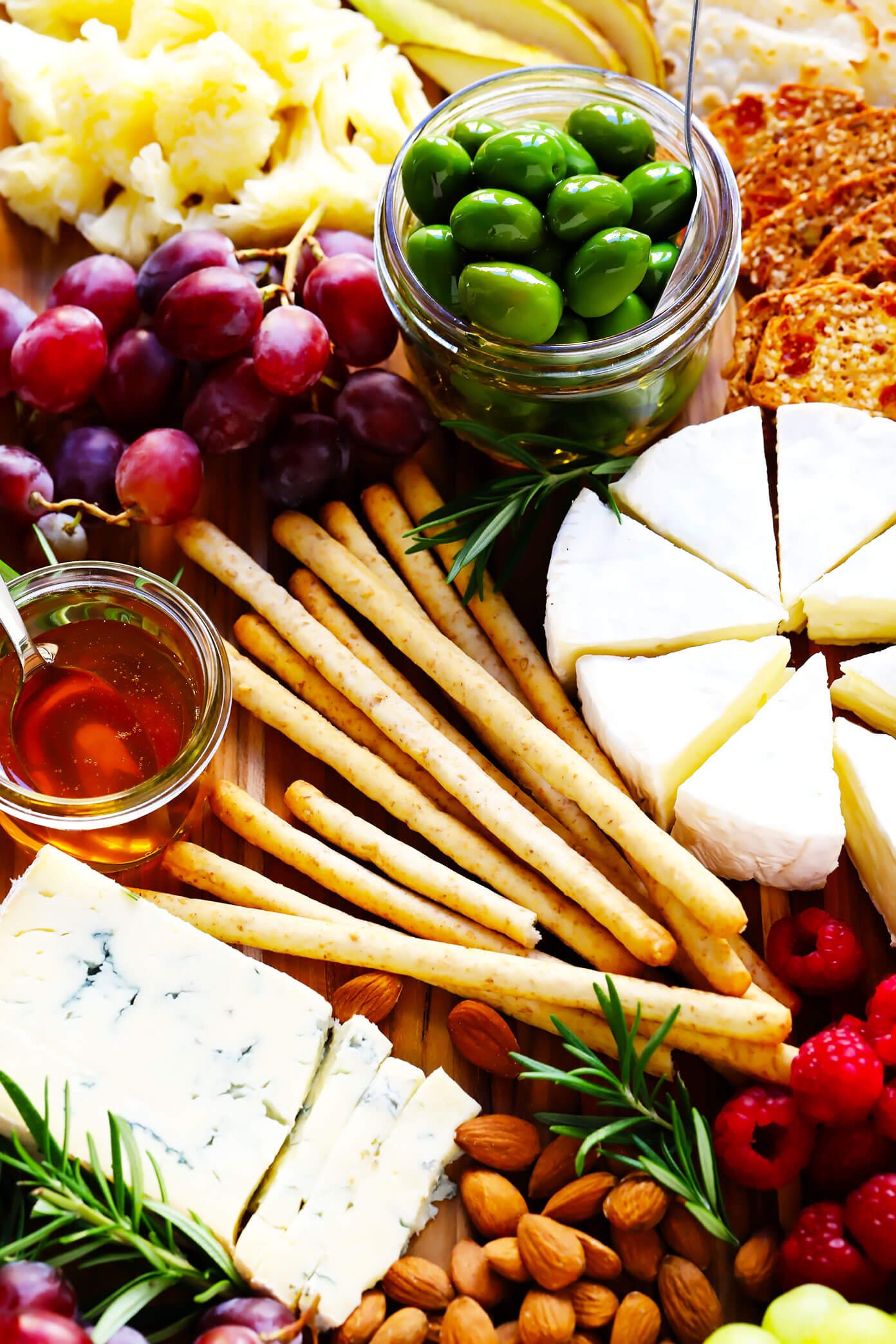 How To Make A Cheese Board