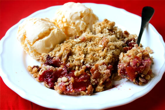 pluot-and-blueberry-crisp