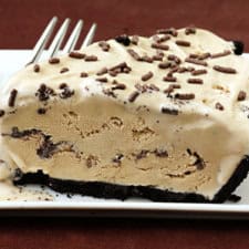 10-Minute ice Cream Pie-image