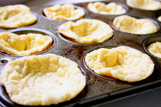 pop-up-muffins-out-of-the-oven