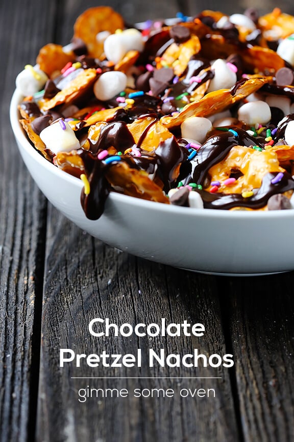 Chocolate Pretzel Nachos | gimmesomeoven.com