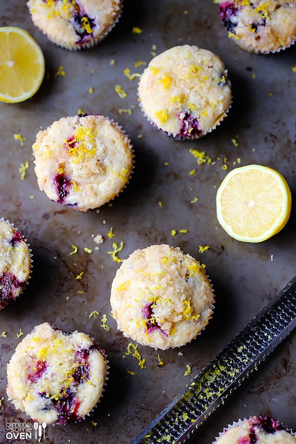 Lemon Blueberry Muffins Recipe | gimmesomeoven.com