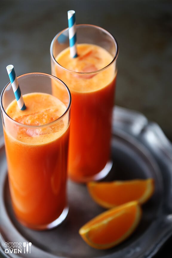 Orange Carrot Ginger Juice | gimmesomeoven.com