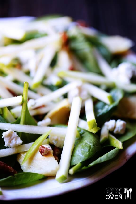 Spinach Salad with Apples and Artichokes | gimmesomeoven.com