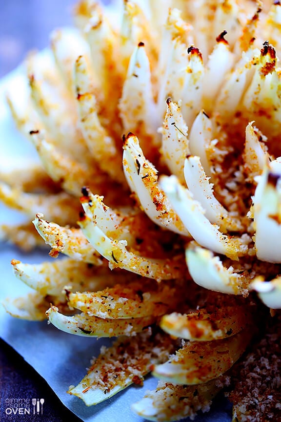 Baked Blooming Onion | gimmesomeoven.com