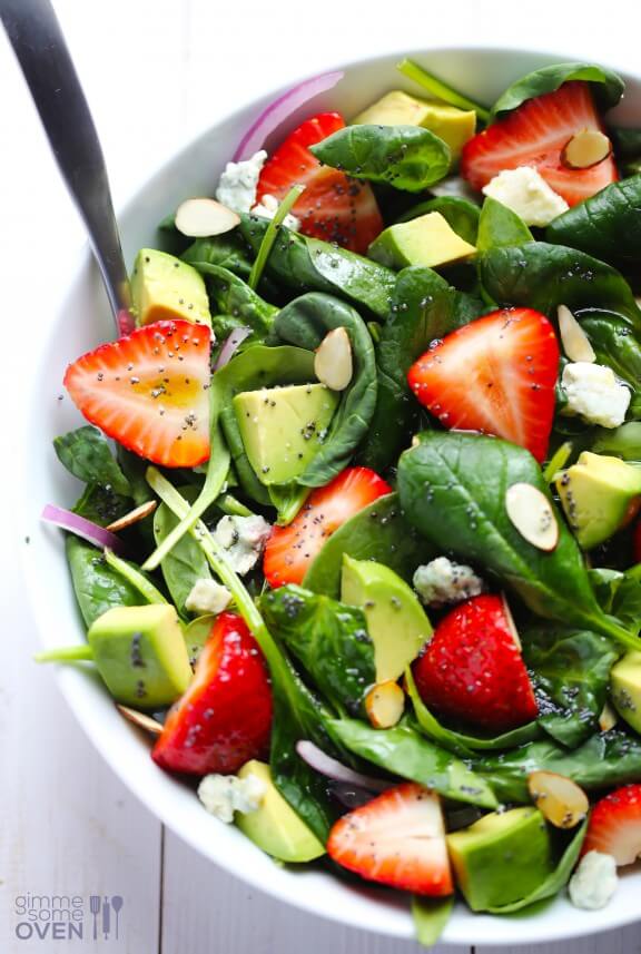 Avocado Strawberry Spinach Salad with Poppyseed Dressing | gimmesomeoven.com