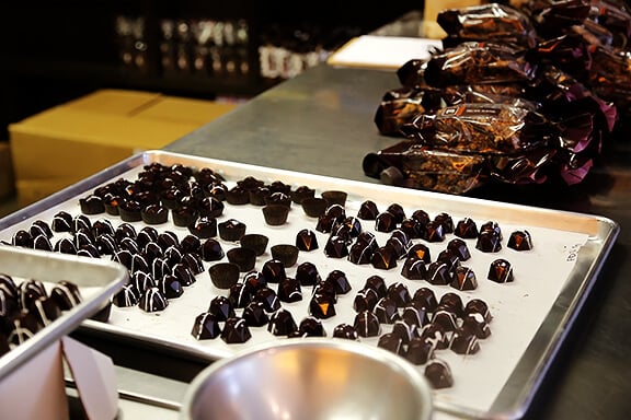 Elbow Chocolates Tour | gimmesomeoven.com