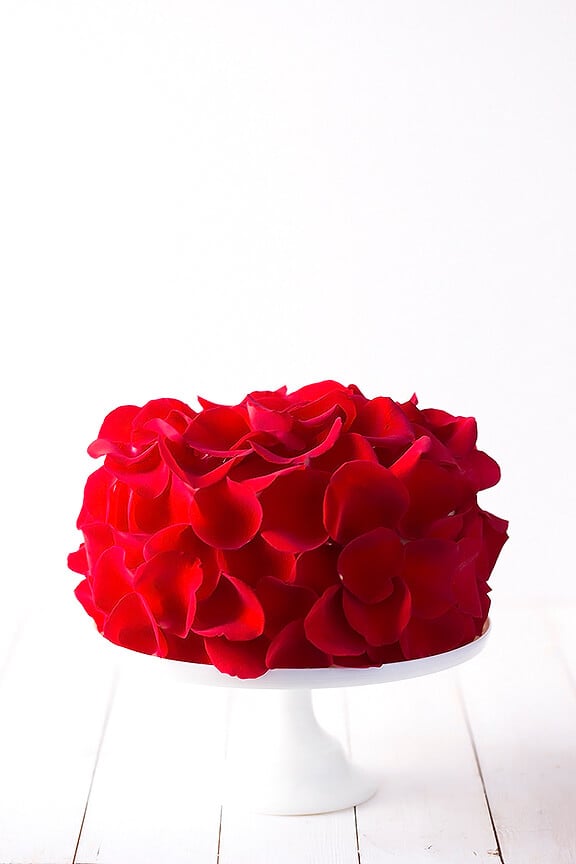 How To Make a Realistic Wafer Paper Rose