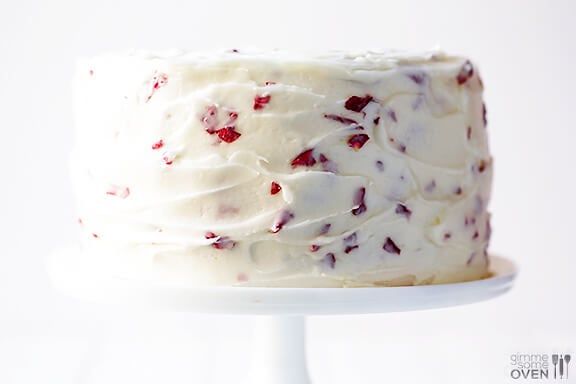 Rose Cake Recipe - made with fresh (edible!) roses | gimmesomeoven.com