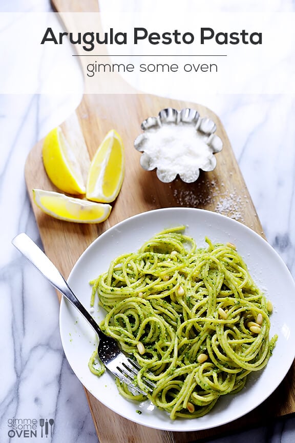 Arugula Pesto Pasta | gimmesomeoven.com