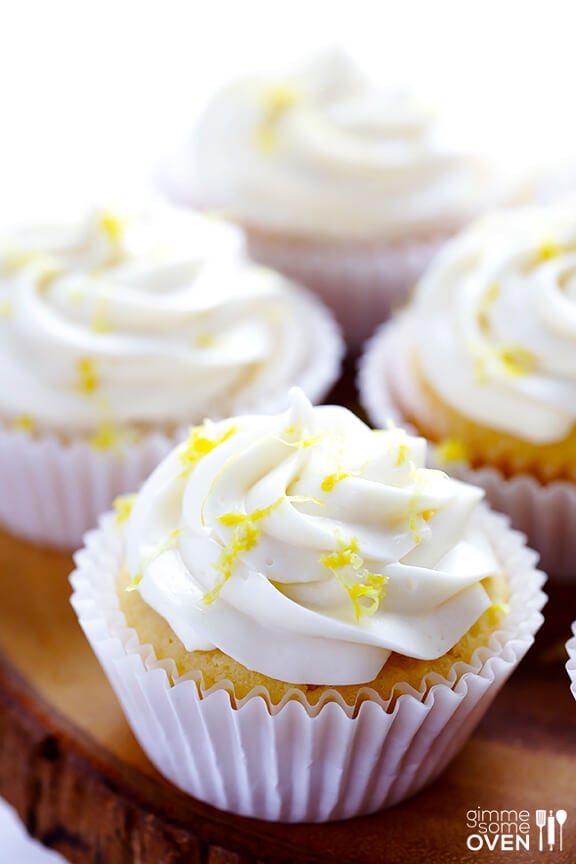 Honey Lemon Cupcakes (with Honey Cream Cheese Frosting) | gimmesomeoven.com