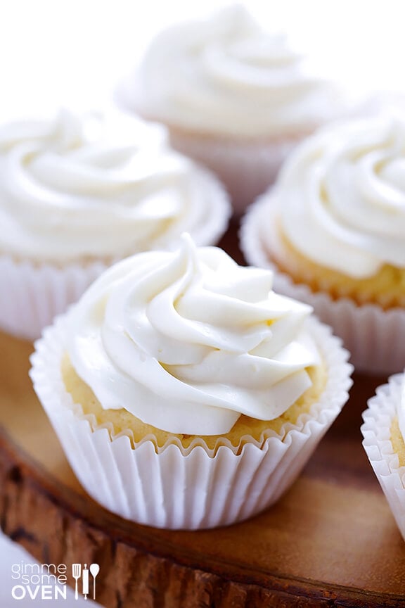 Honey Lemon Cupcakes (with Honey Cream Cheese Frosting) | gimmesomeoven.com