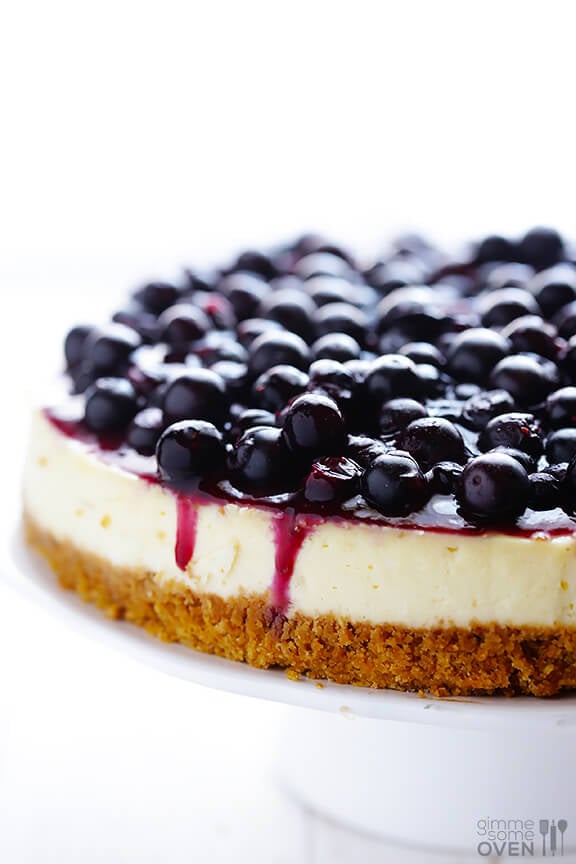 Lighter Blueberry Cheesecake Recipe | gimmesomeoven.com #dessert #cheesecake #recipe