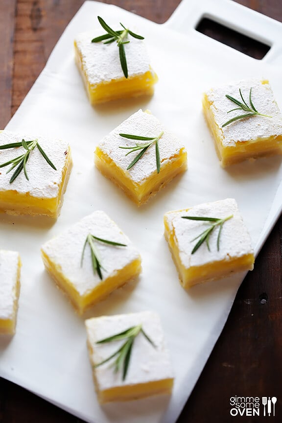 Rosemary Lemon Bars | gimmesomeoven.com