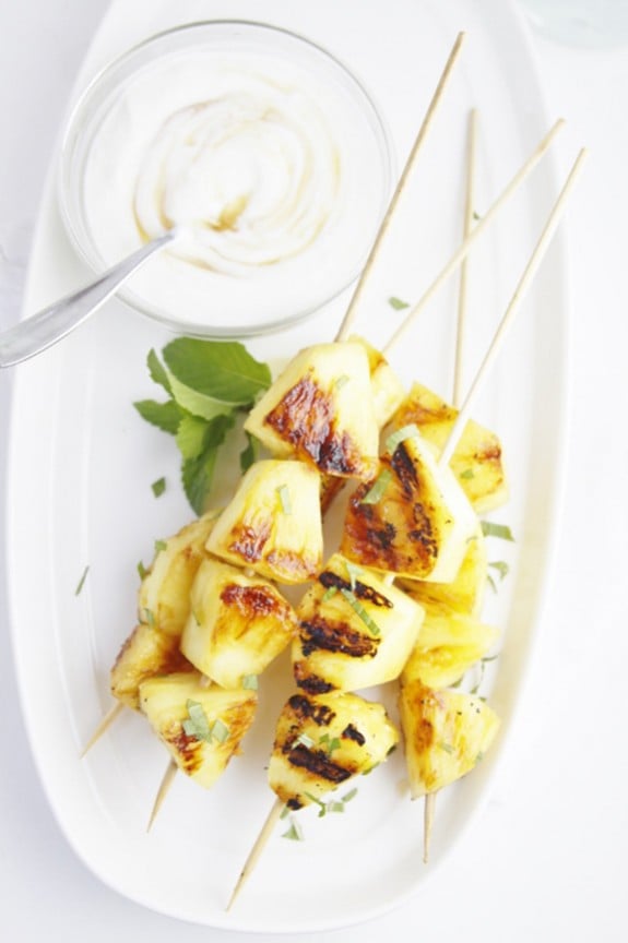 Grilled Pineapple Skewers | bellalimento.com