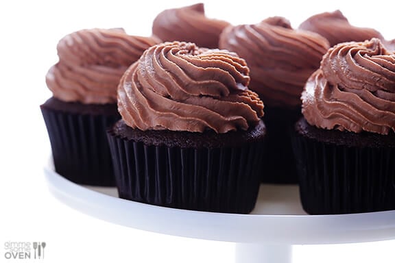 Nutella Cupcakes Recipe | gimmesomeoven.com