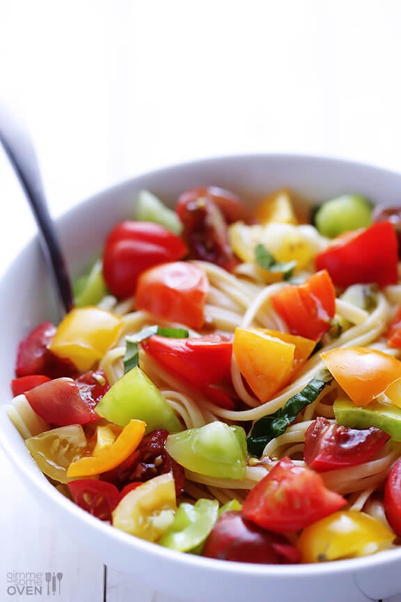 Heirloom Tomato Pasta | gimmesomeoven.com