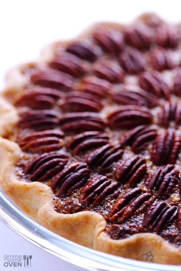 Best Pecan Pie Recipe | gimmesomeoven.com