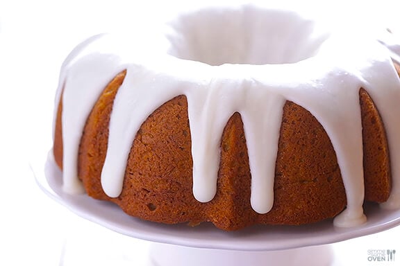 Pumpkin Spice Cake Recipe | gimmesomeoven.com