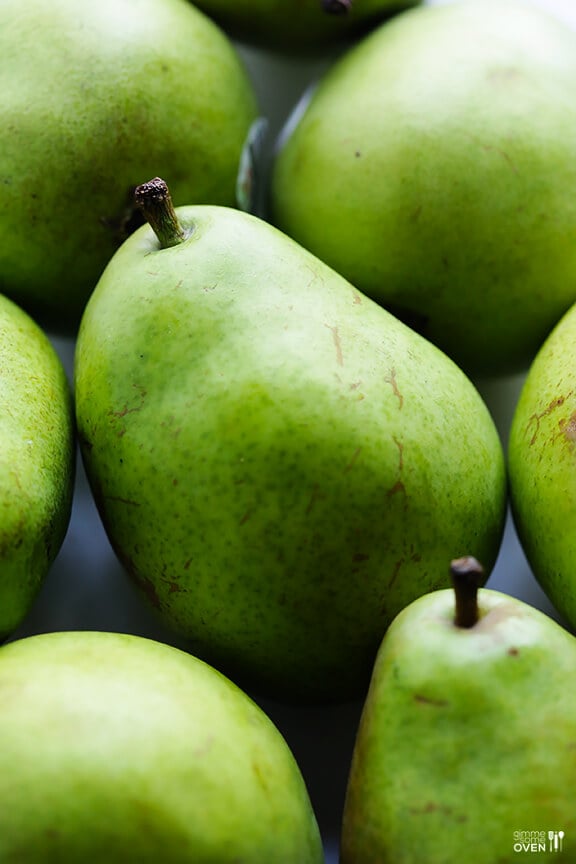 Easy Stovetop Pear Butter Recipe | gimmesomeoven.com