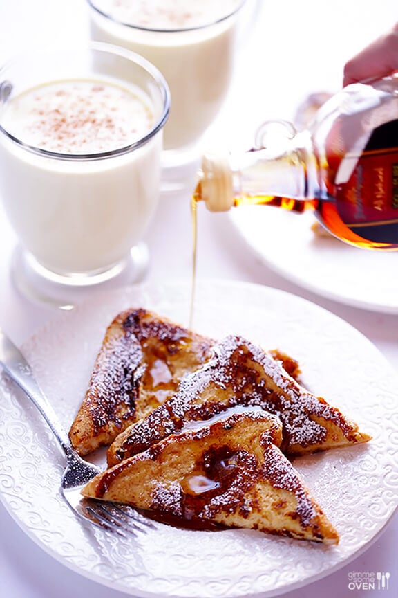 Eggnog French Toast | gimmesomeoven.com