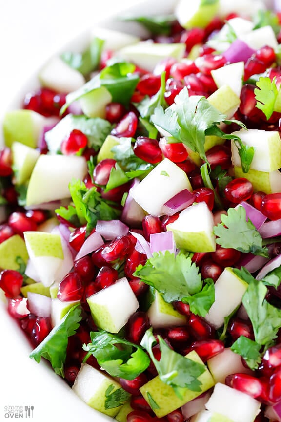 5-Ingredient Pear Pomegranate Salsa -- made with five fresh and tasty ingredients! gimmesomeoven.com