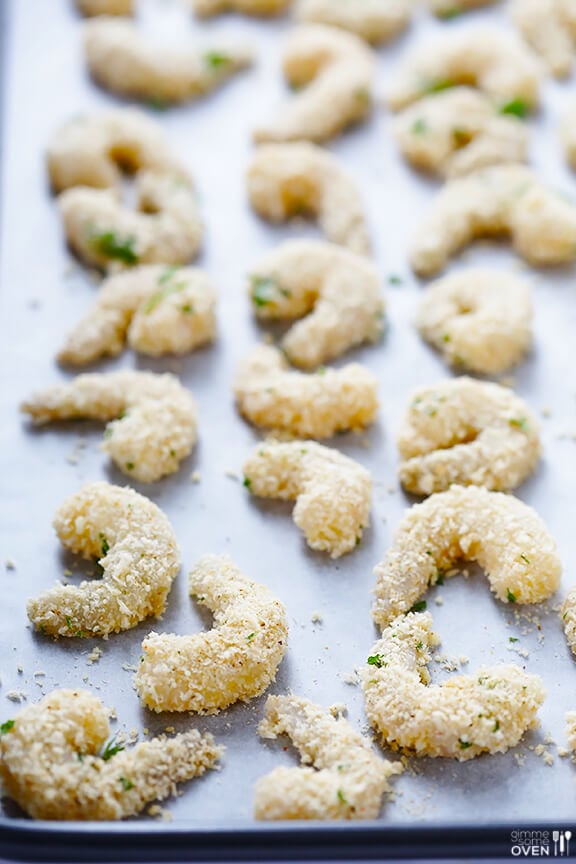 Skinny Popcorn Shrimp Recipe | gimmesomeoven.com #appetizer