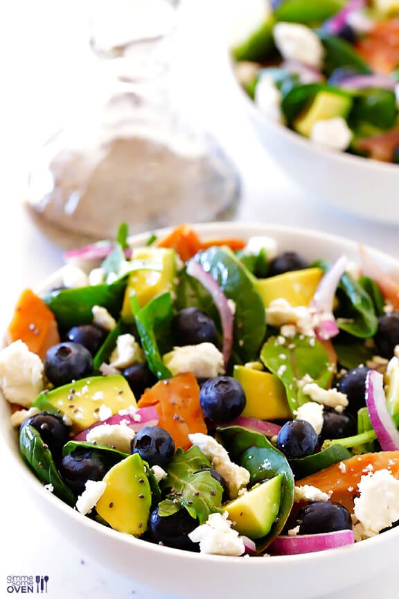 Brain Power Salad (Spinach Salad with Salmon, Avocado and Blueberries) | gimmesomeoven.com
