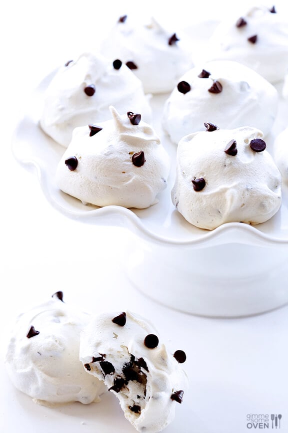 35-Calorie Chocolate Chip Meringue Cookies | gimmesomeoven.com