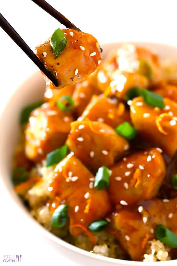 Skinny Orange Chicken Recipe | gimmesomeoven.com #newyears #chicken #recipe
