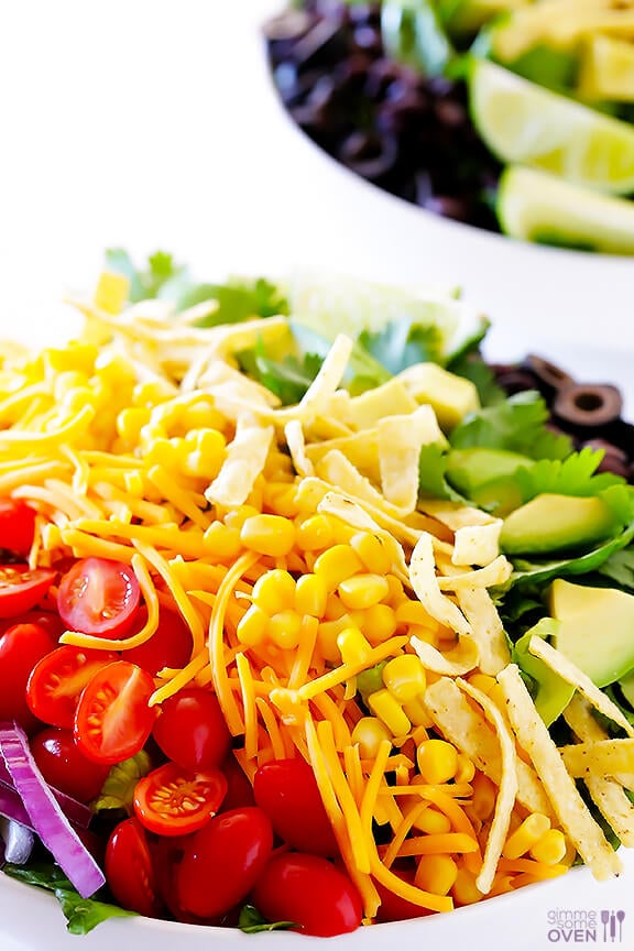 Skinny Taco Salad | gimmesomeoven.com