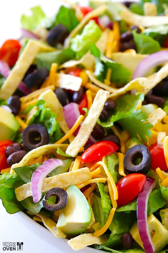 Skinny Taco Salad Recipe | gimmesomeoven.com