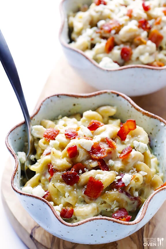 Blue Cheese Bacon Macaroni and Cheese | gimmesomeoven.com