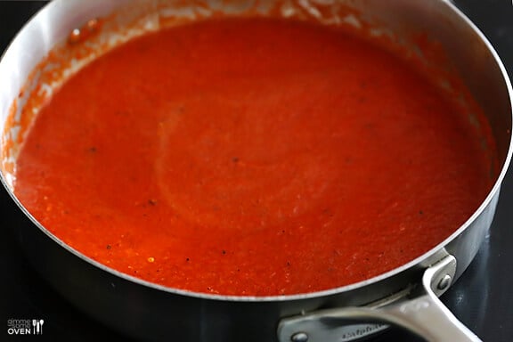 Pasta with Easy Roasted Red Pepper Sauce | gimmesomeoven.com