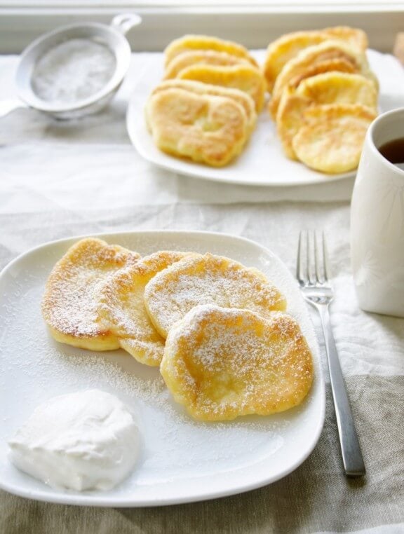 Syrniki (Farmers cheese pancakes) | yelenasweets.com