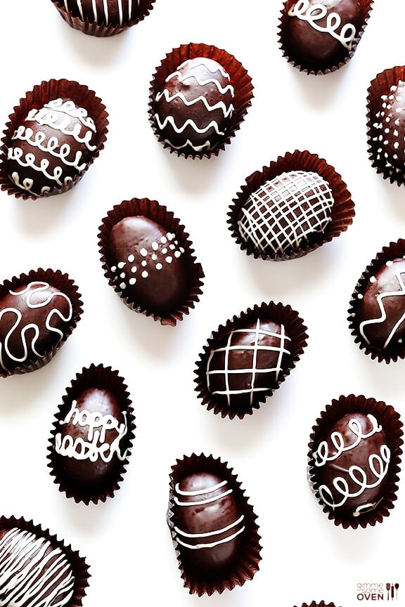 4-Ingredient Easter Egg Oreo Truffles | gimmesomeoven.com