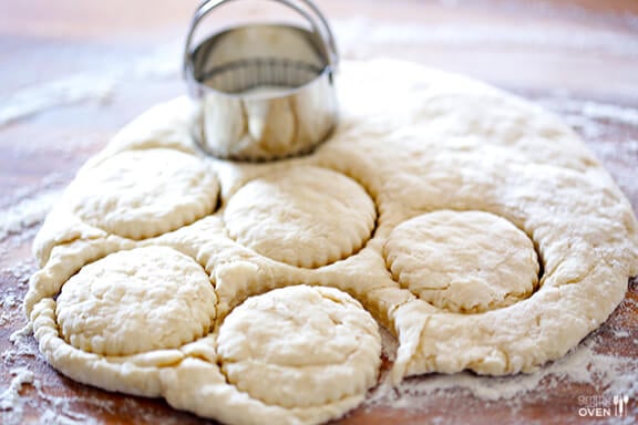 3-Ingredient Coconut Oil Biscuits | gimmesomeoven.com #breakfast #vegan