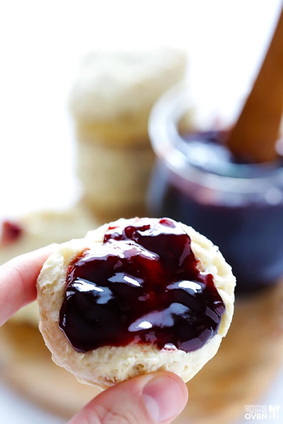 3-Ingredient Coconut Oil Biscuits | gimmesomeoven.com #breakfast #vegan