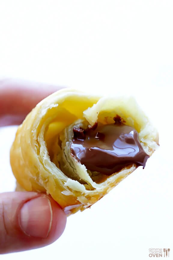 3 Ingredient Nutella Croissants | gimmesomeoven.com #dessert #chocolate