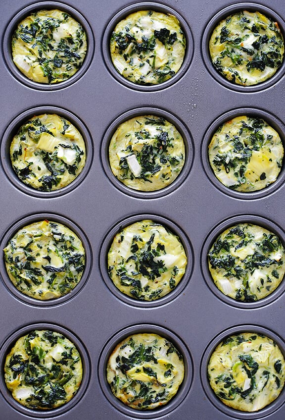 Easy Spinach Artichoke Quiche Cups | gimmesomeoven.com